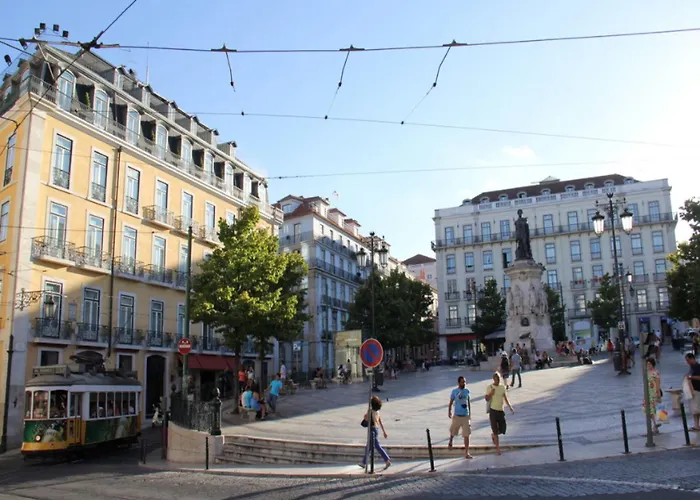 Akicity Baixa Out شقة *