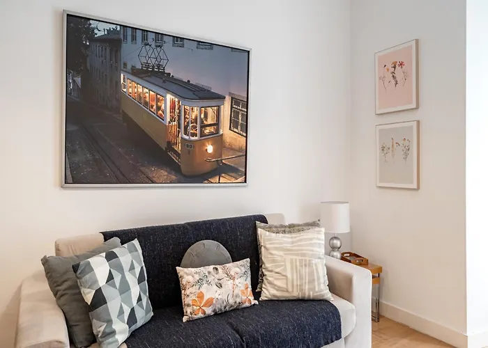 Akicity Baixa Out * Lisboa